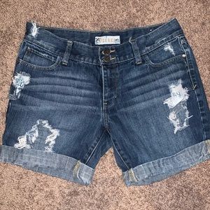 Distressed shorts